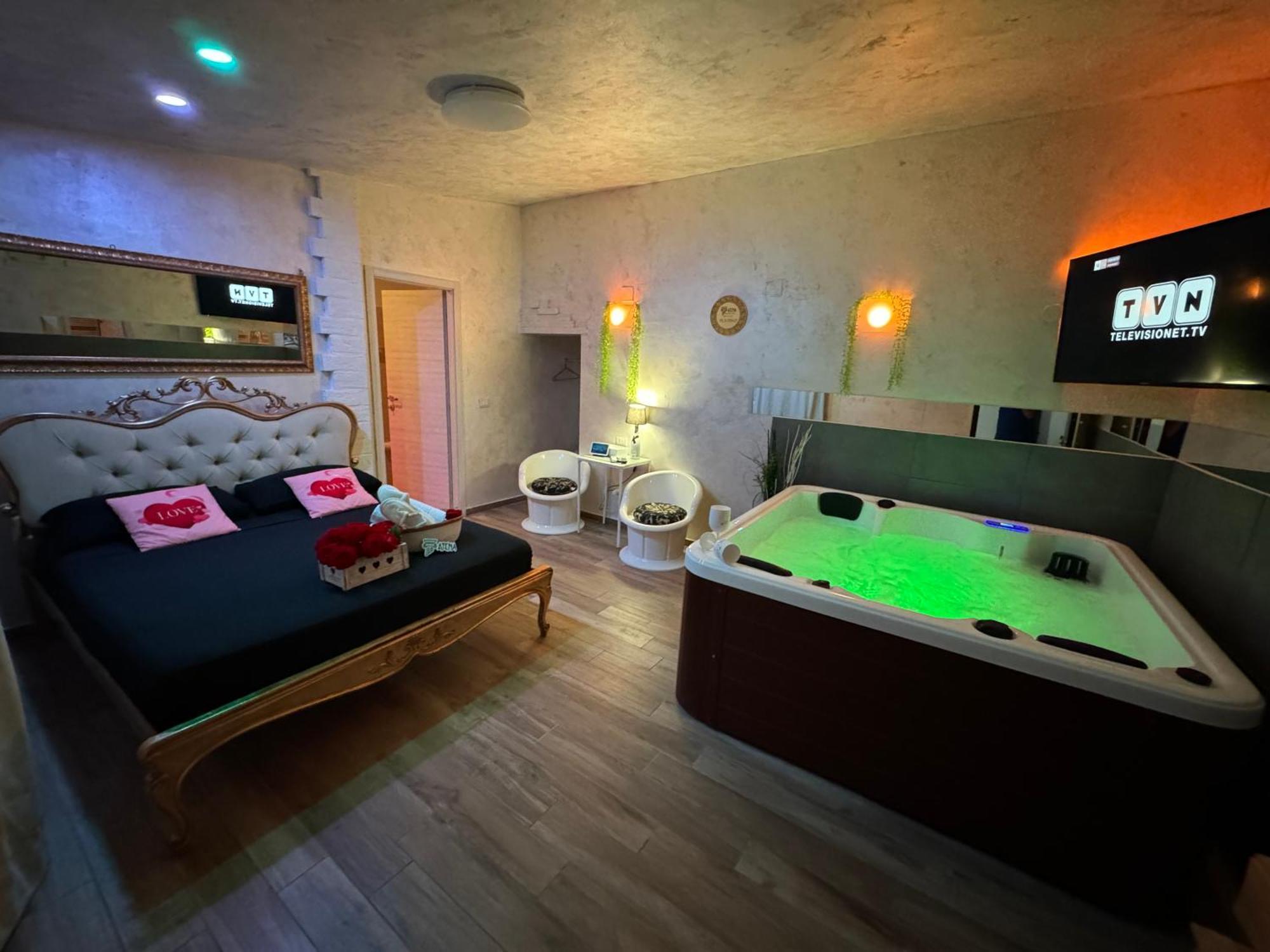 Atena B&B Apartments Platino San Silvestro  Экстерьер фото
